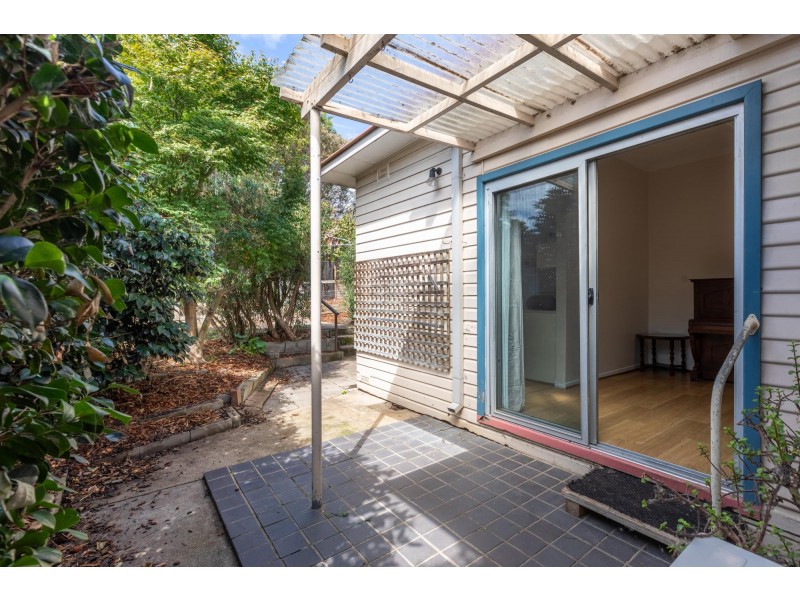 4 Little Church Street, Bega NSW 2550