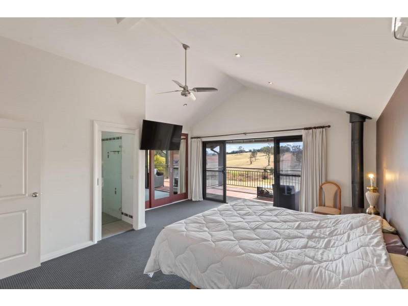 120 Max Slater Drive, Bega NSW 2550