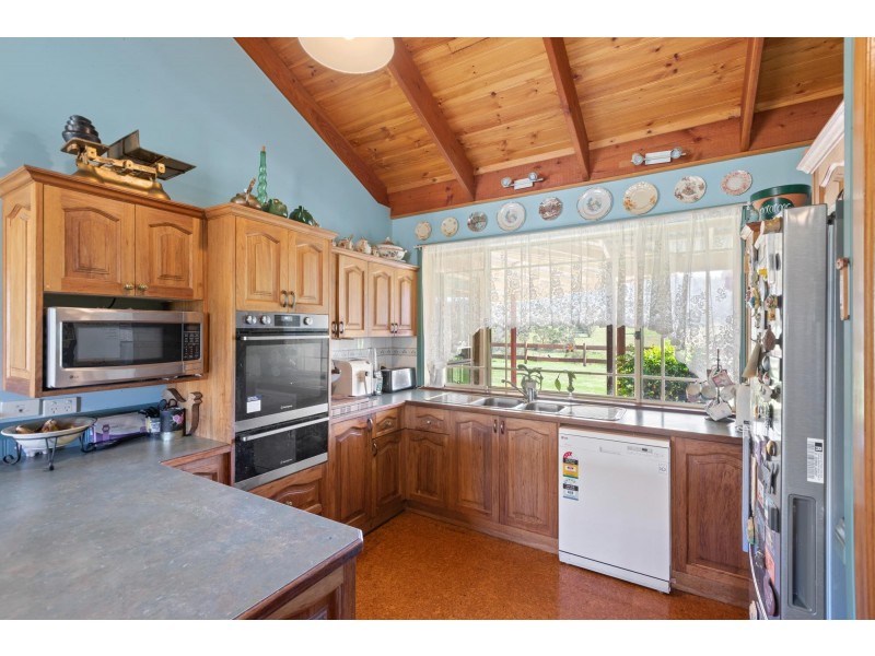 49 Barlows Road, Cobargo NSW 2550