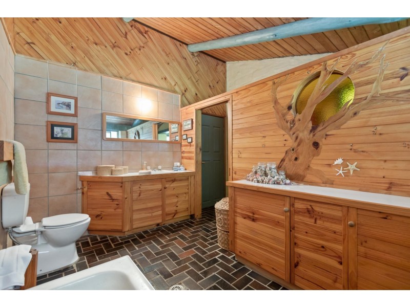 49 Tantawangalo Lane, Candelo NSW 2550