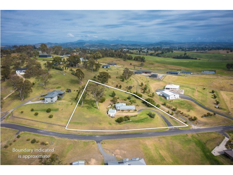 45 Stringy Park Close, Bega NSW 2550
