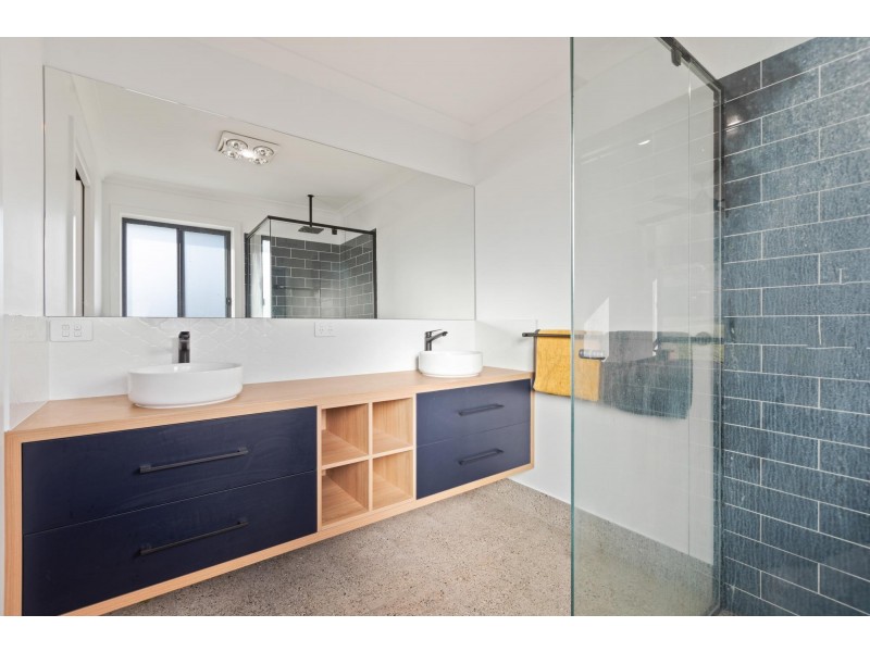 7 Kurrajong Crescent, Kalaru NSW 2550