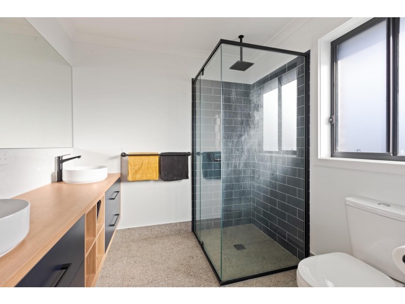 7 Kurrajong Crescent, Kalaru NSW 2550