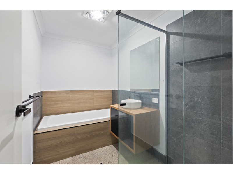 7 Kurrajong Crescent, Kalaru NSW 2550