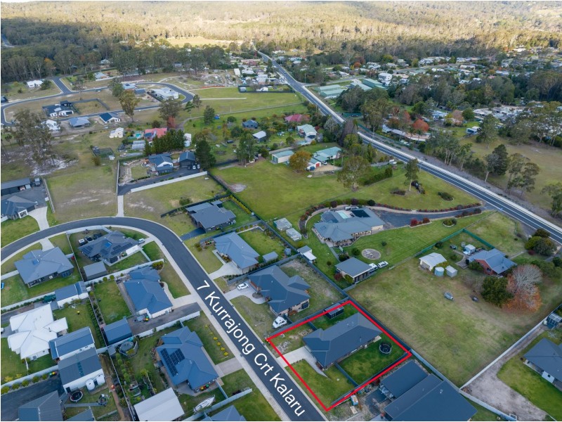 7 Kurrajong Crescent, Kalaru NSW 2550