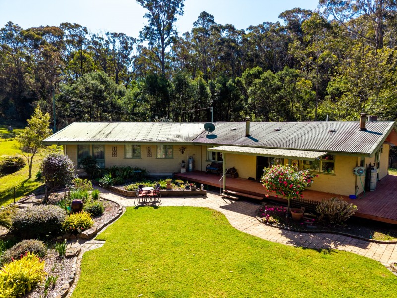 22 Strathmore Crescent, Kalaru NSW 2550