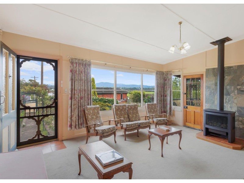 34 Tathra Road, Bega NSW 2550