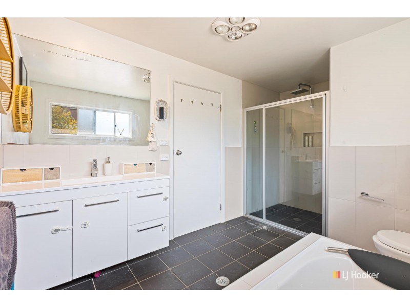 263 Auckland Street, Bega NSW 2550