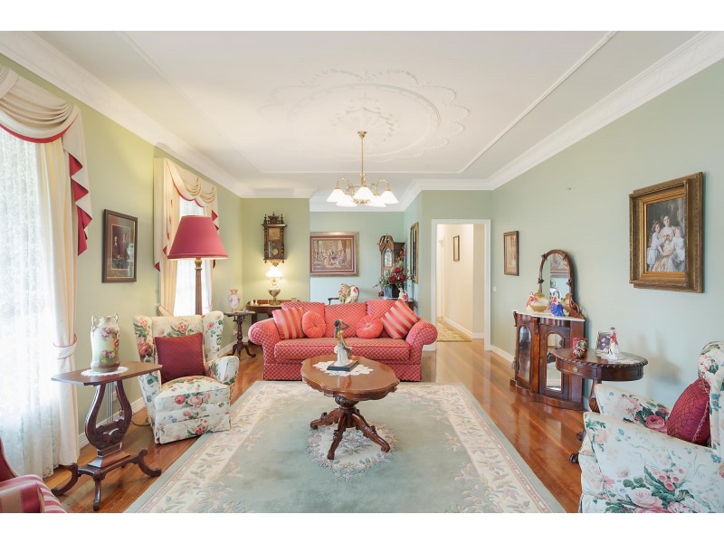 50 Mountview Close, Bega NSW 2550