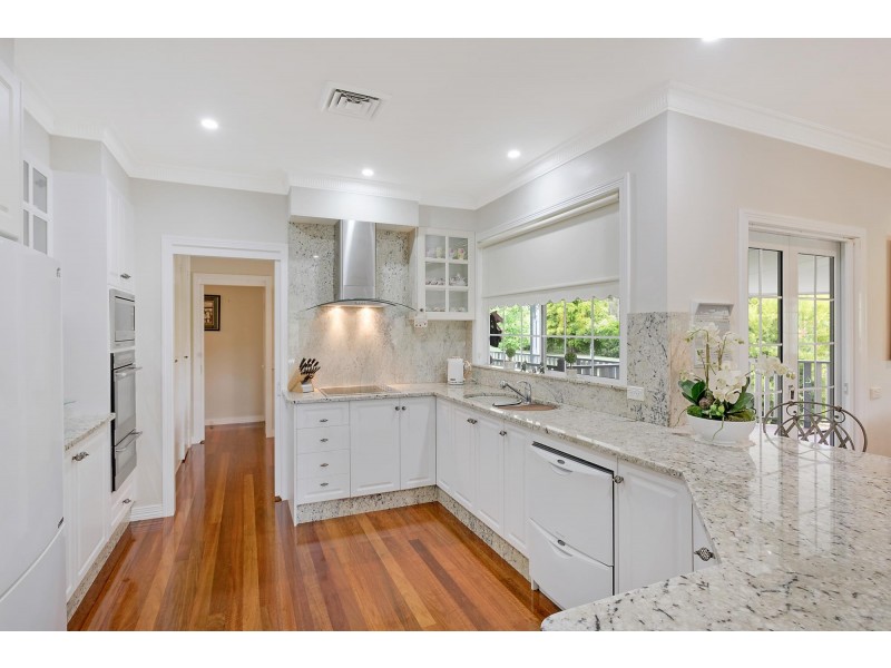 50 Mountview Close, Bega NSW 2550
