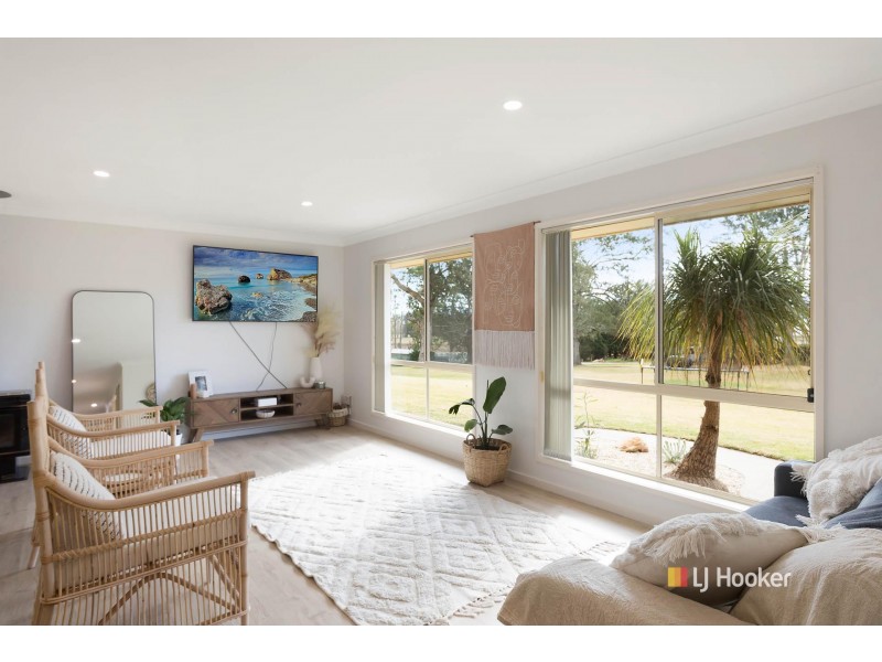 8 Cabarita Lane, Bega NSW 2550