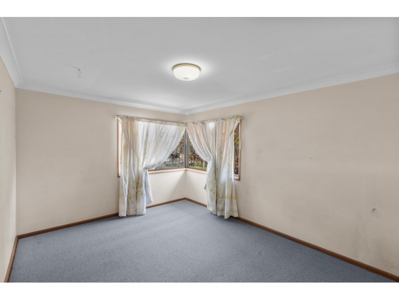 13 Prospect Street, Bega NSW 2550