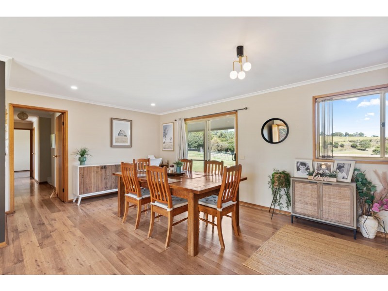 67 Max Slater Drive, Bega NSW 2550