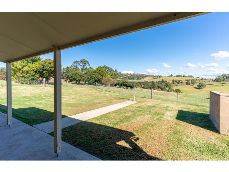 67 Max Slater Drive, Bega NSW 2550