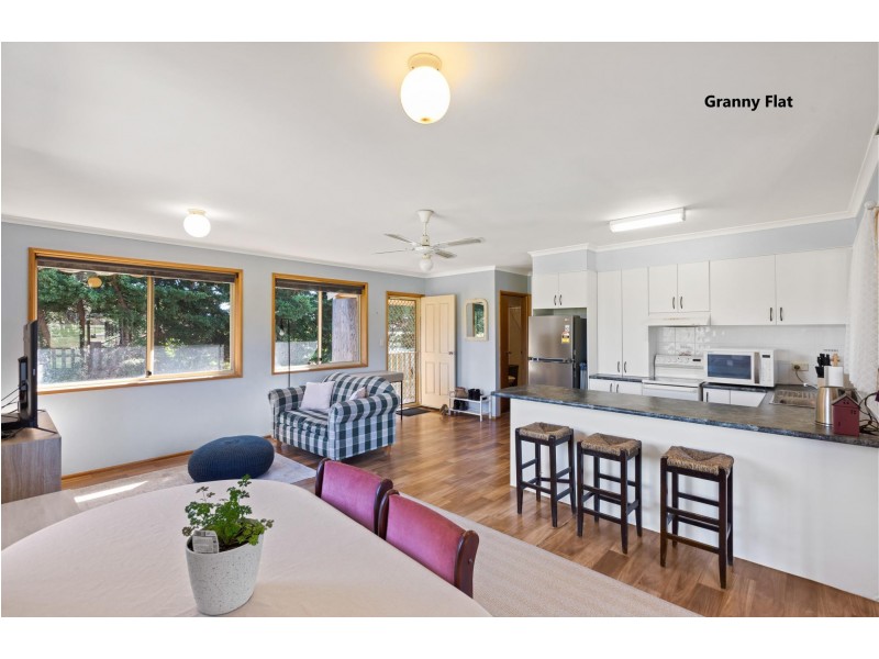 67 Max Slater Drive, Bega NSW 2550