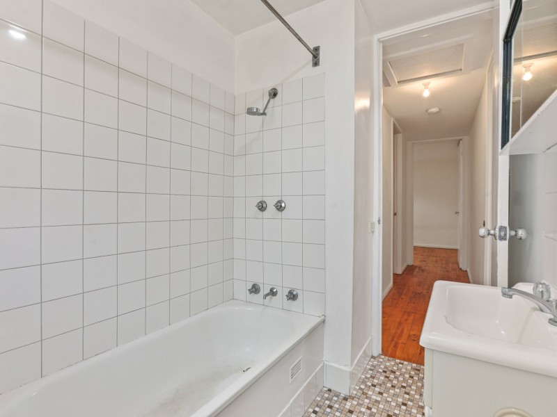 5 Kielpa Place, Bega NSW 2550