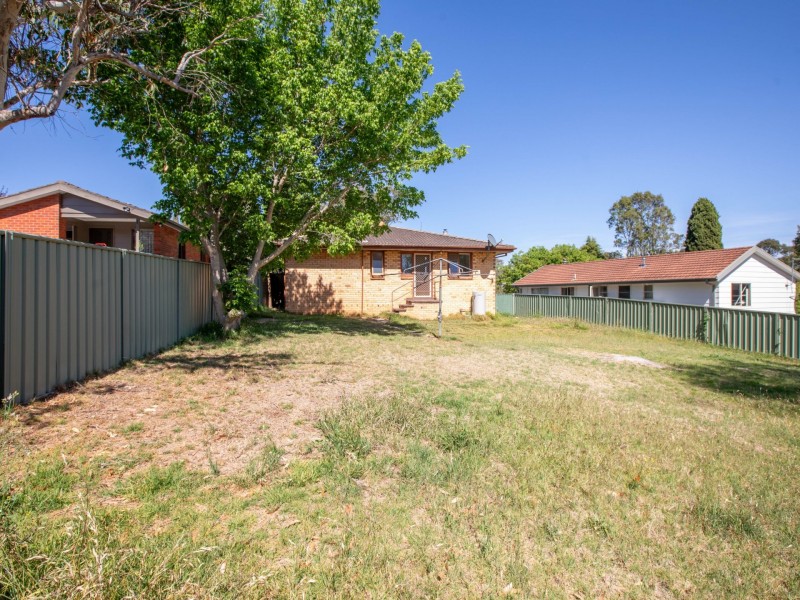 5 Kielpa Place, Bega NSW 2550