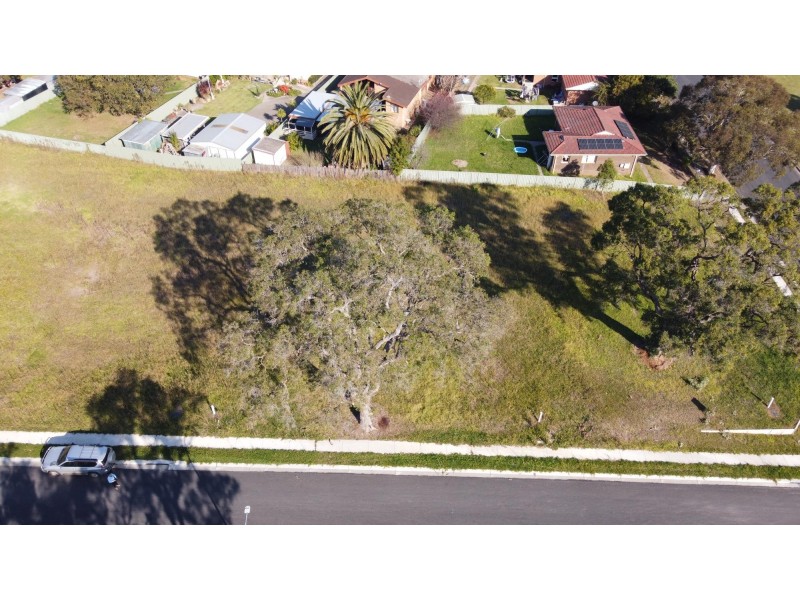 4 Orange Roughy Road, Bega NSW 2550