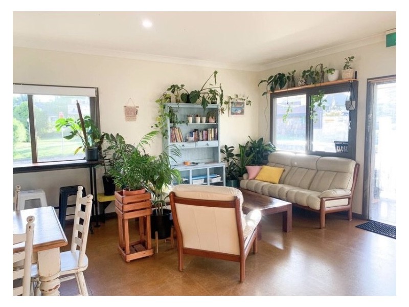 5/50 Princes Highway, Cobargo NSW 2550