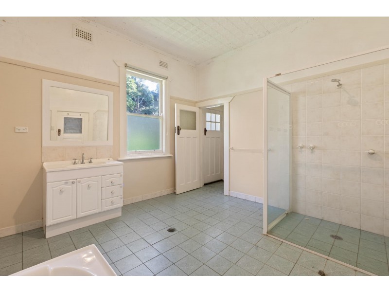 121 East Street, Bega NSW 2550