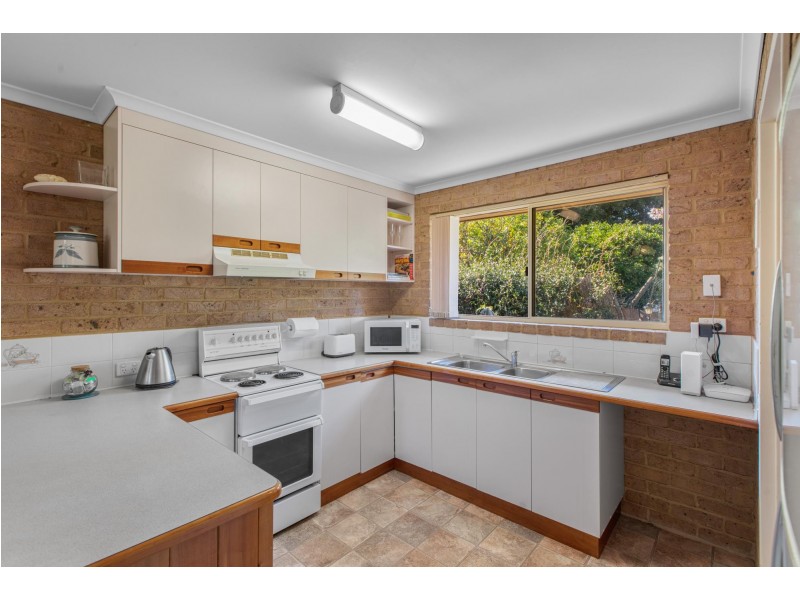 4/104 Rawlinson Street, Bega NSW 2550