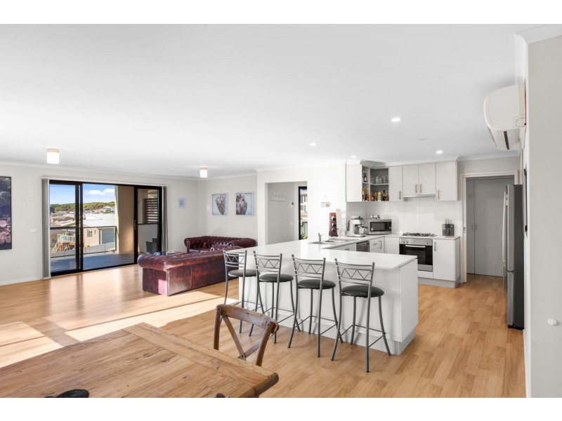 54B The Dress Circle, Tura Beach NSW 2548