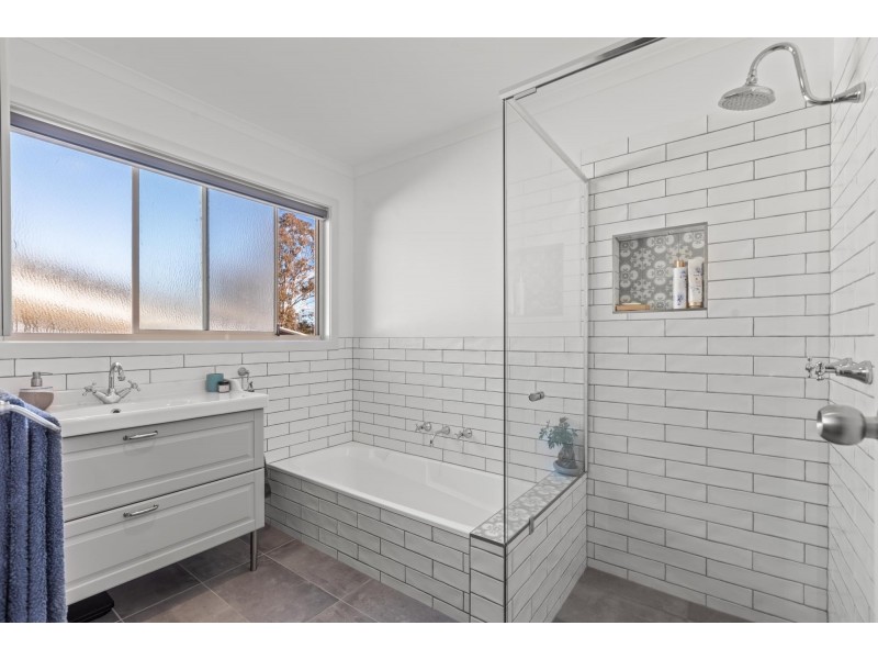29 Bega Street, Wolumla NSW 2550