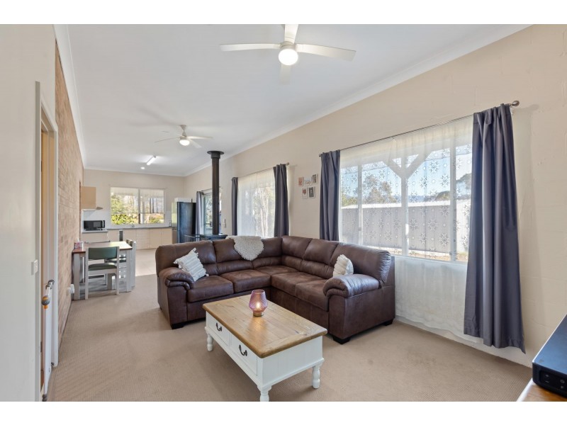 19 Loftus Street, Bemboka NSW 2550