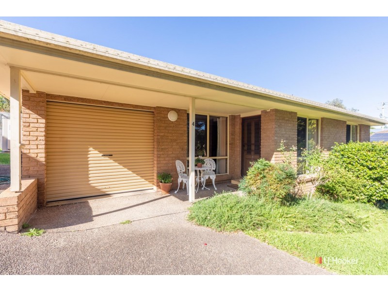4/104 Rawlinson Street, Bega NSW 2550