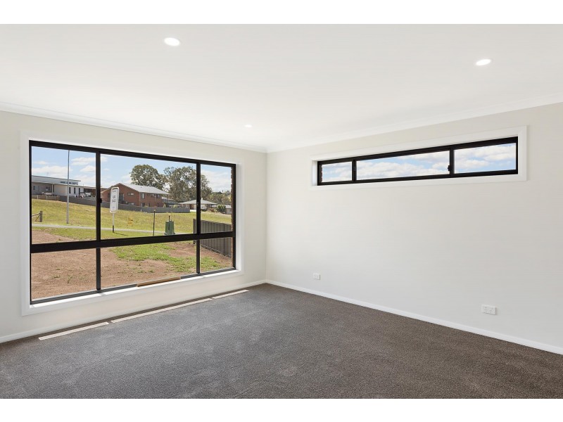 44 Lynjohn Drive, Bega NSW 2550