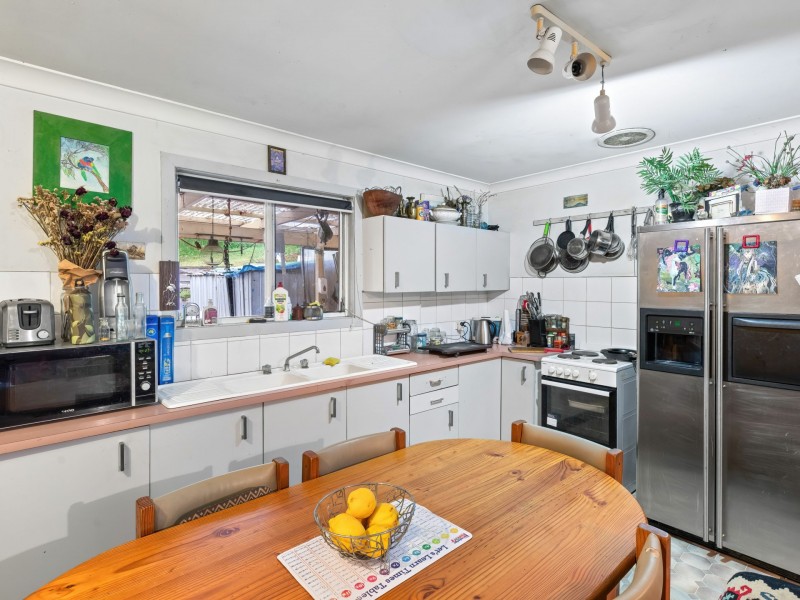 11 Gordon Street, Quaama NSW 2550