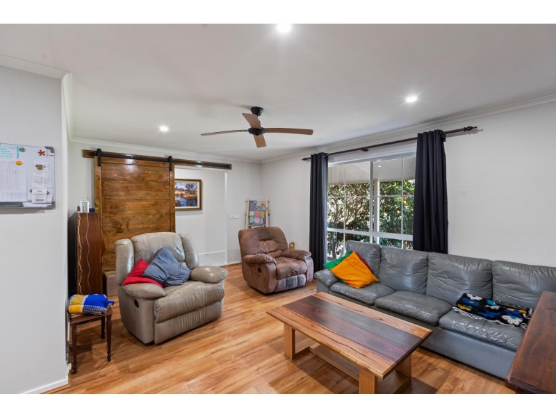 13 Charlotte Street, Bega NSW 2550