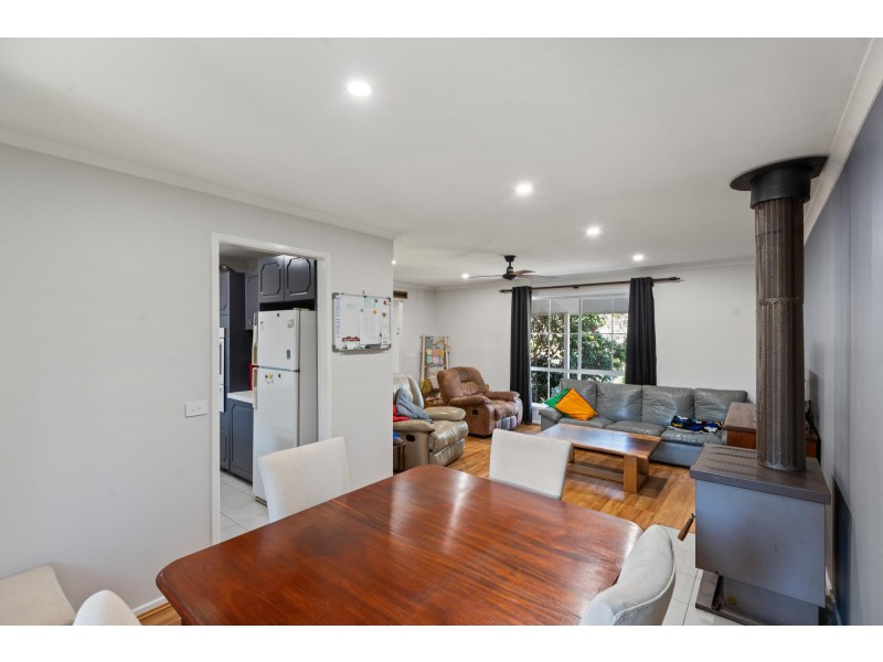 13 Charlotte Street, Bega NSW 2550