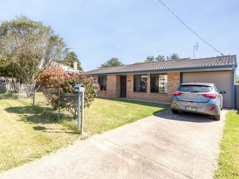 13 Mecklenberg Street, Bega NSW 2550