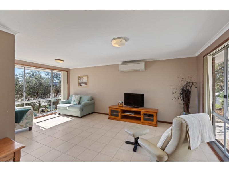 87 Lynjohn Drive, Bega NSW 2550