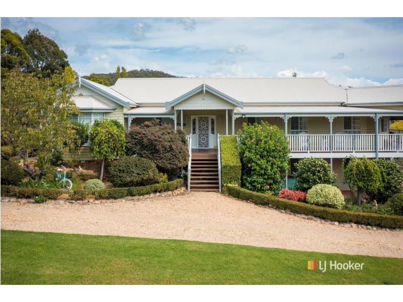 50 Mountview Close, Bega NSW 2550