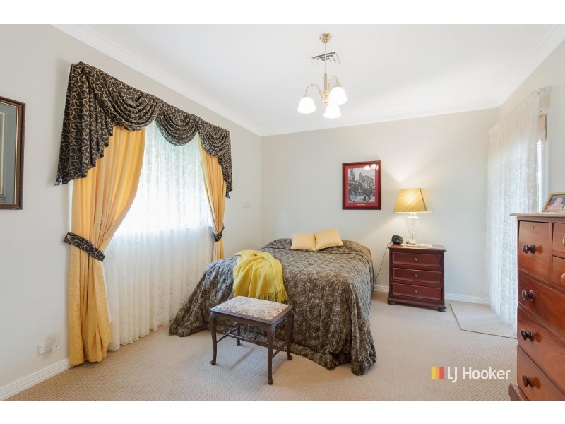 50 Mountview Close, Bega NSW 2550