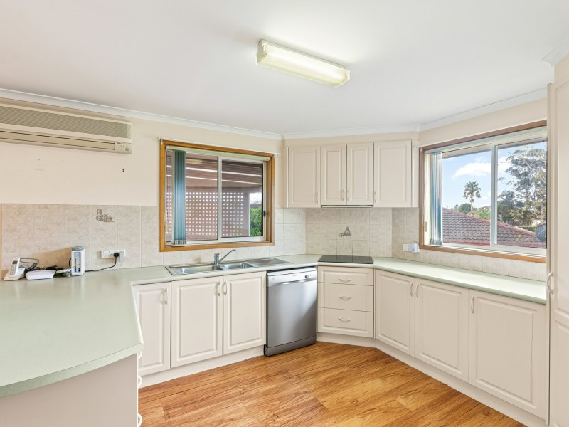 3 Stevenson Street, Bega NSW 2550