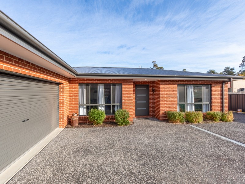 86 Rawlinson Street, Bega NSW 2550