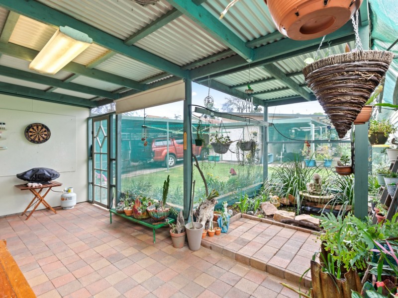 11 Gordon Street, Bega NSW 2550