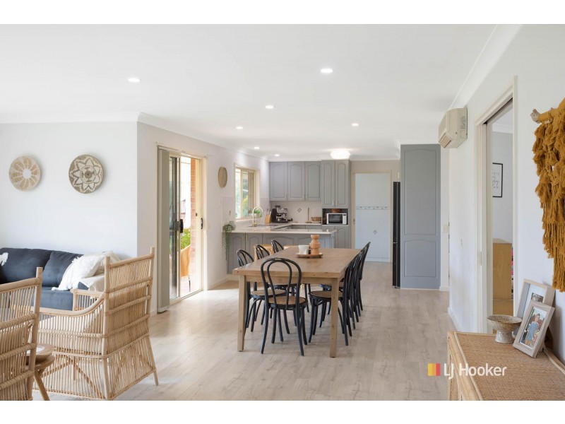 8 Cabarita Lane, Bega NSW 2550