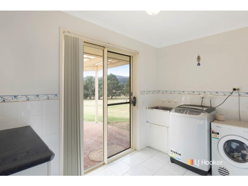 8 Cabarita Lane, Bega NSW 2550