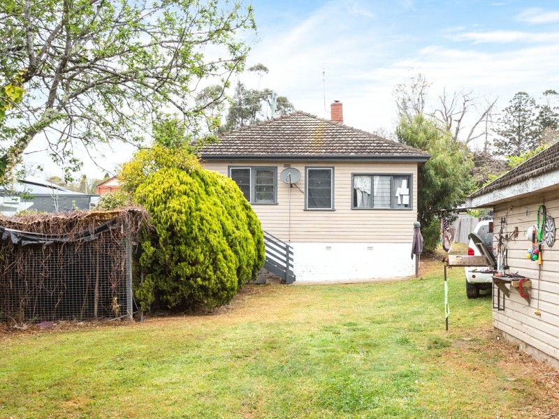 35 Upper Street, Bega NSW 2550