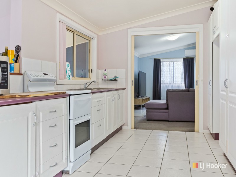 4 Gordon Street, Bega NSW 2550