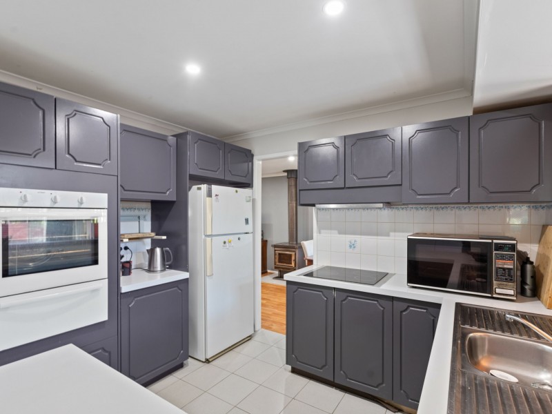 13 Charlotte Street, Bega NSW 2550