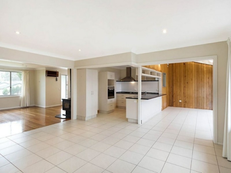 21 Howard Avenue, Bega NSW 2550