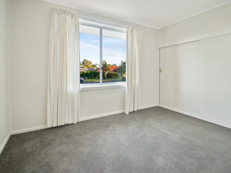 21 Howard Avenue, Bega NSW 2550