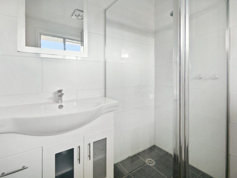 21 Howard Avenue, Bega NSW 2550