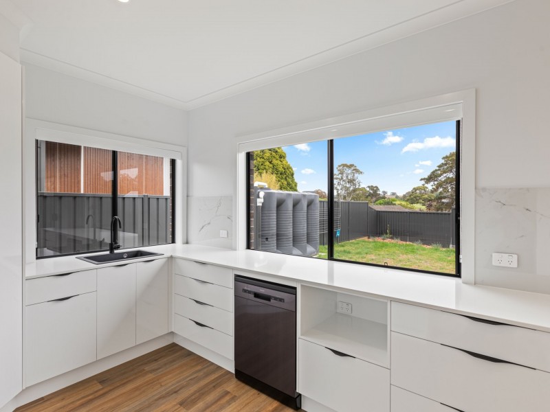 31a Sea Lace Place, Bega NSW 2550