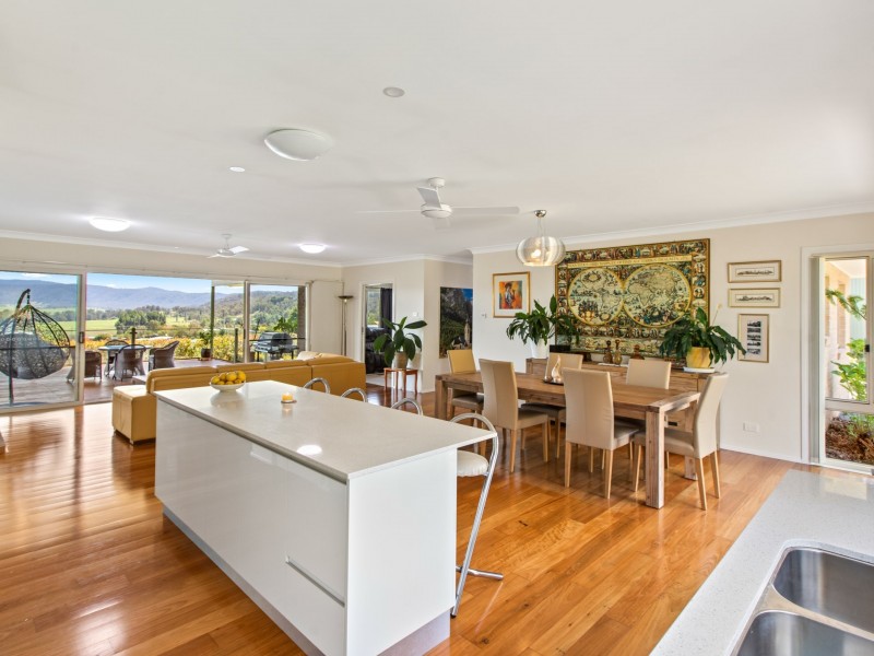 14 Bells Place, Tarraganda NSW 2550